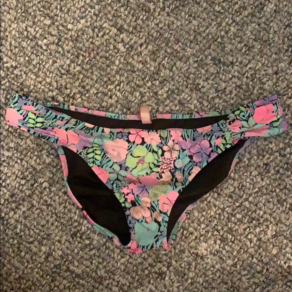 Victoria’s Secret swim bottoms